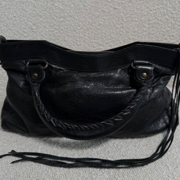 Authentic Balenciaga Women's First City Bag Mini In Black - Picture 5 of 16